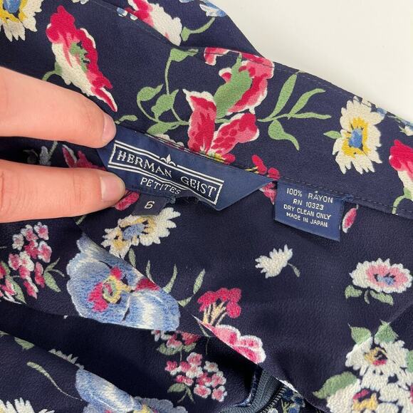 Vintage 90’s Herman Geist Mini Skirt Colorful Floral Spring Summer 6 Petite - Picture 9 of 9
